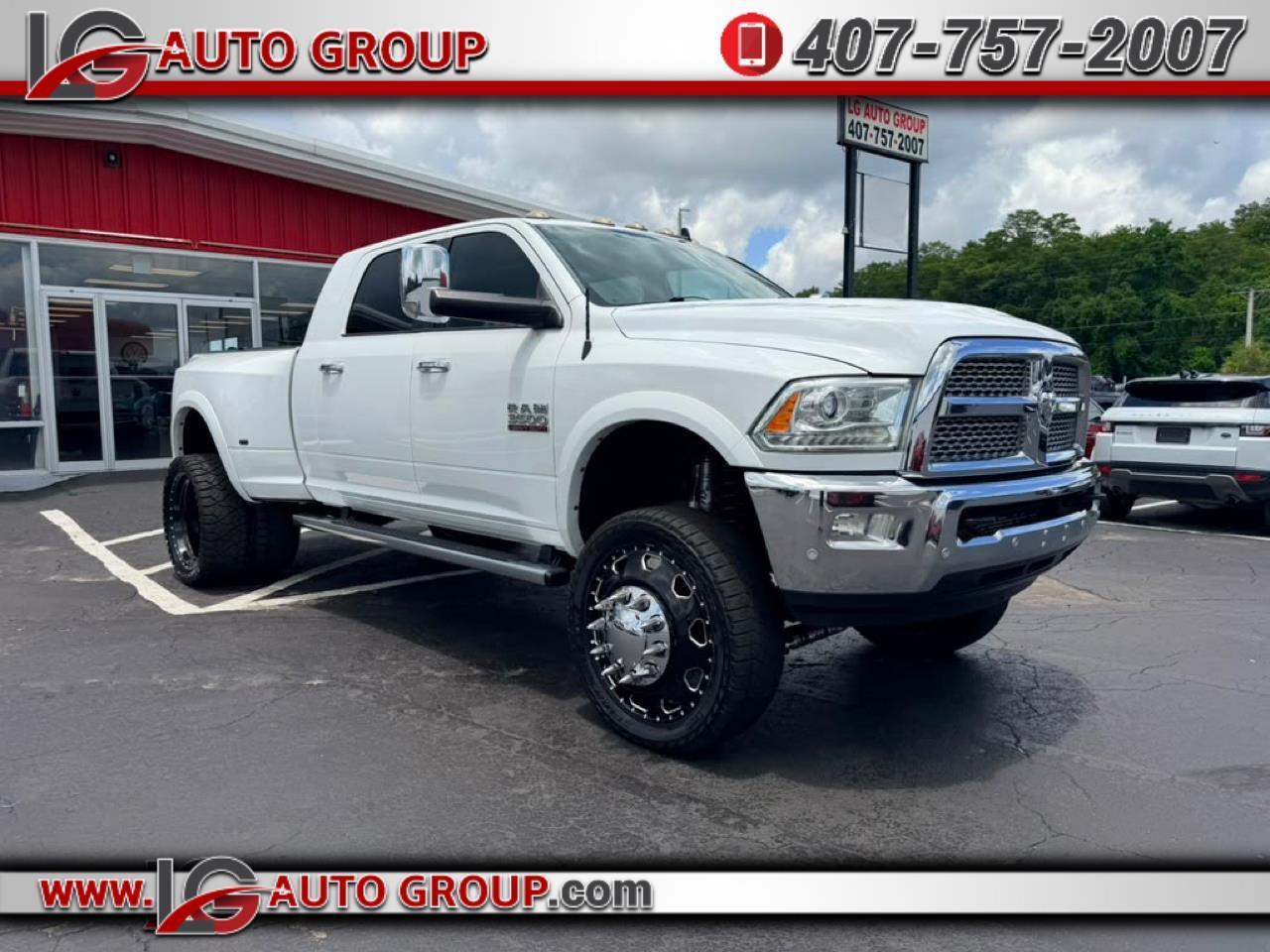 RAM 3500 Laramie Mega Cab 4WD DRW 2017