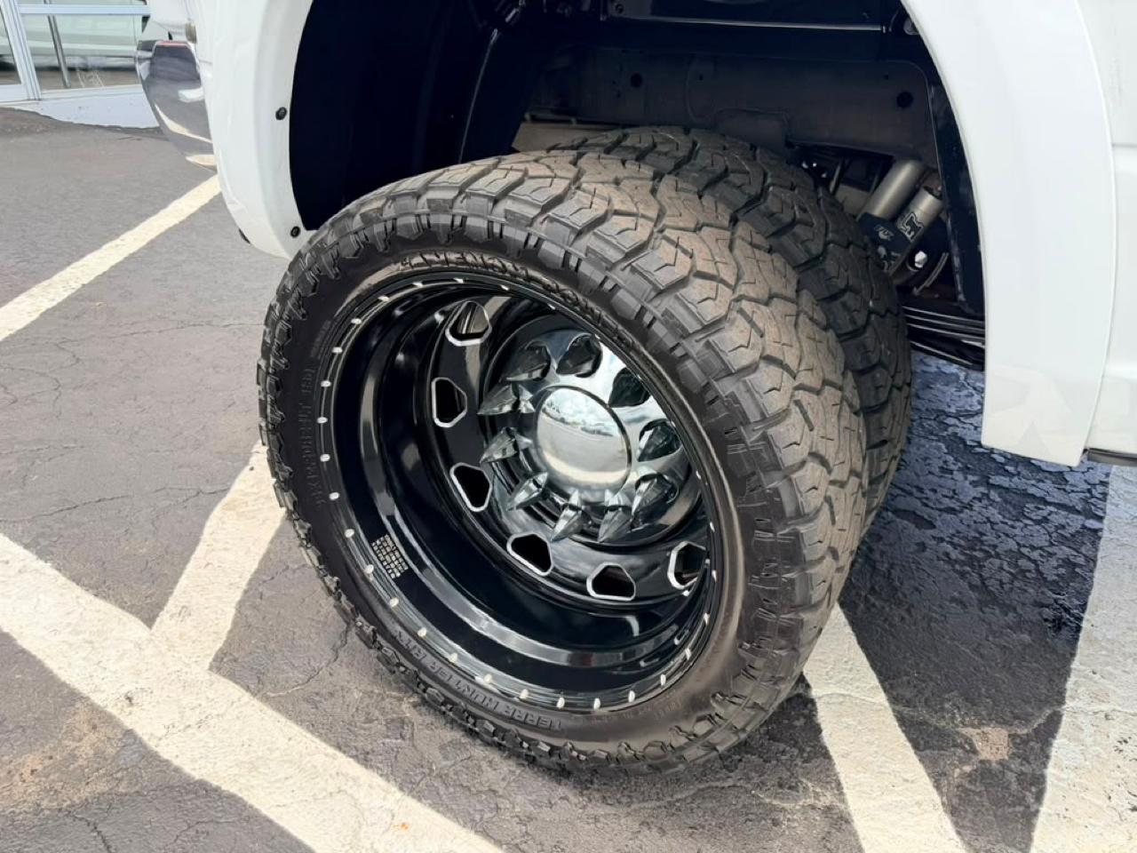RAM 3500 Laramie Mega Cab 4WD DRW 2017