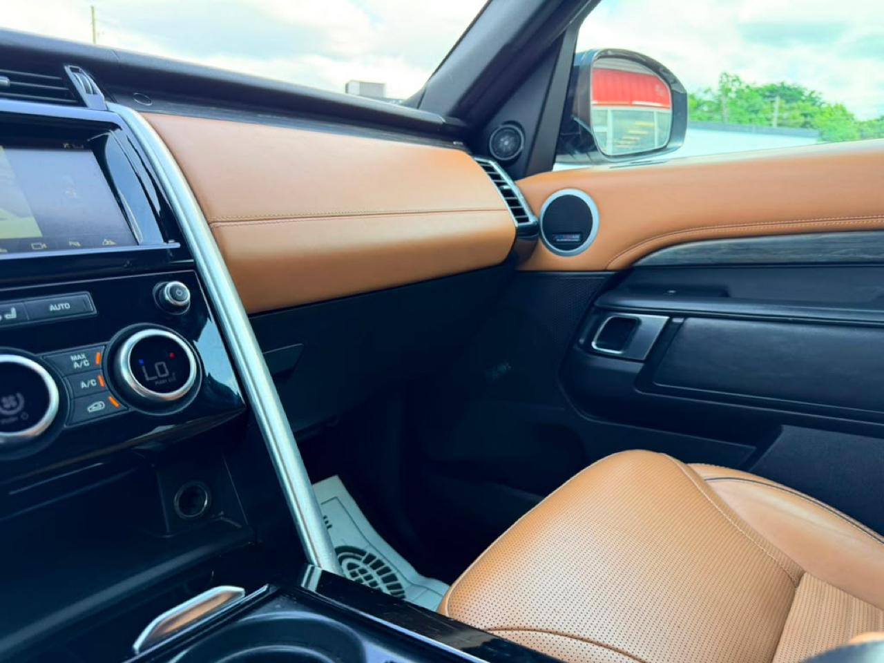 Land Rover Discovery HSE Luxury 2018