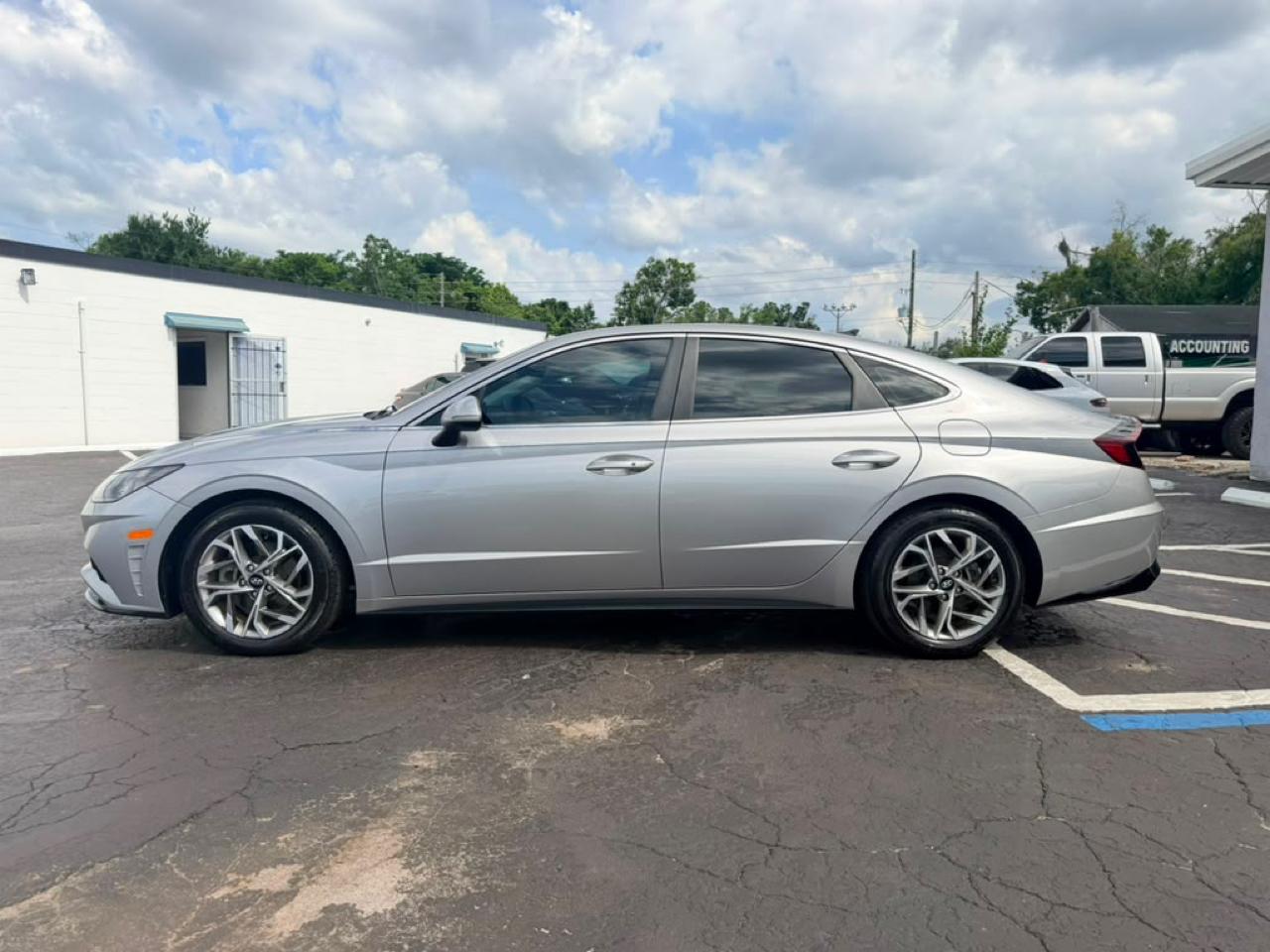 Hyundai Sonata SEL 2021