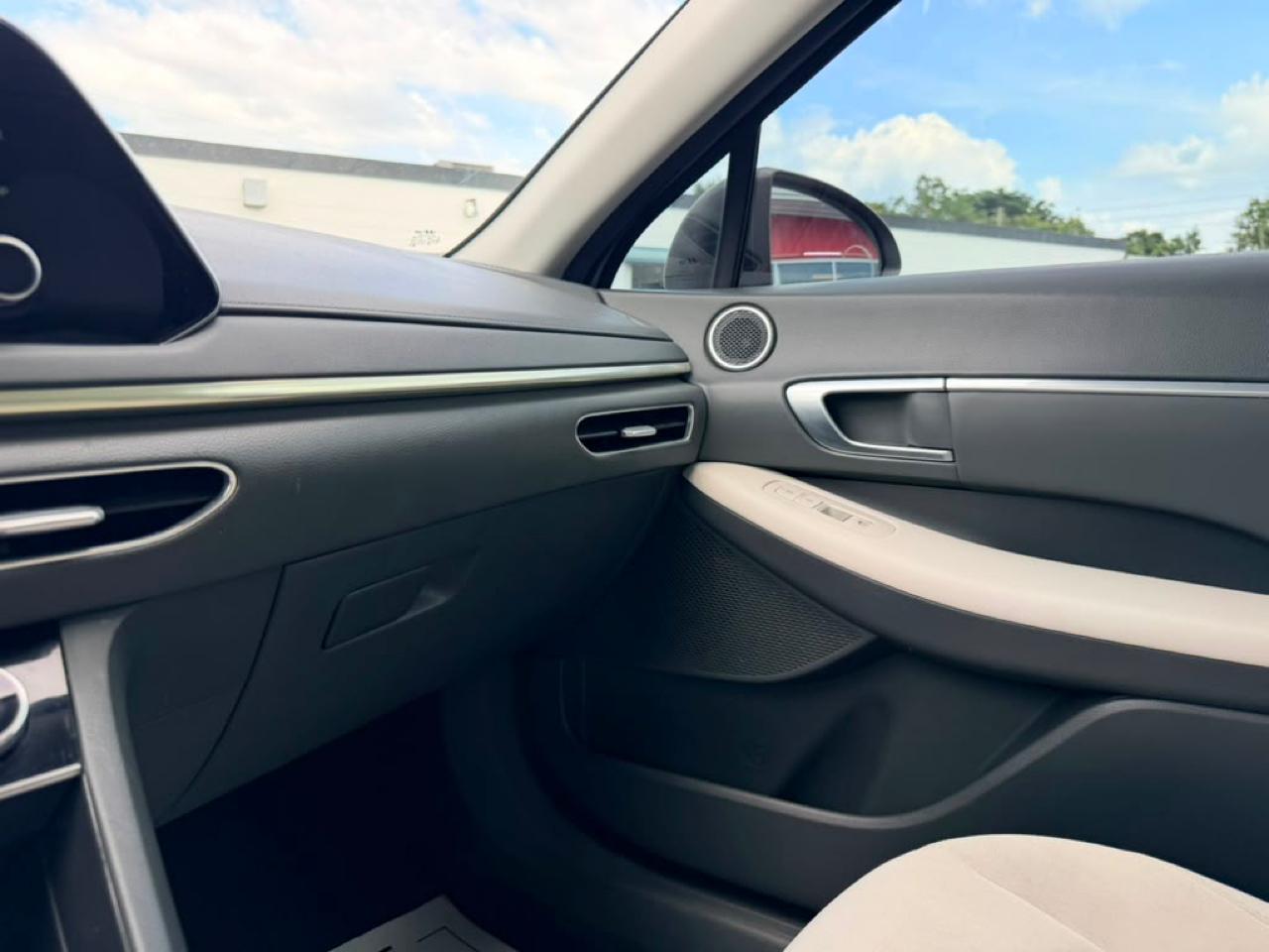 Hyundai Sonata SEL 2021