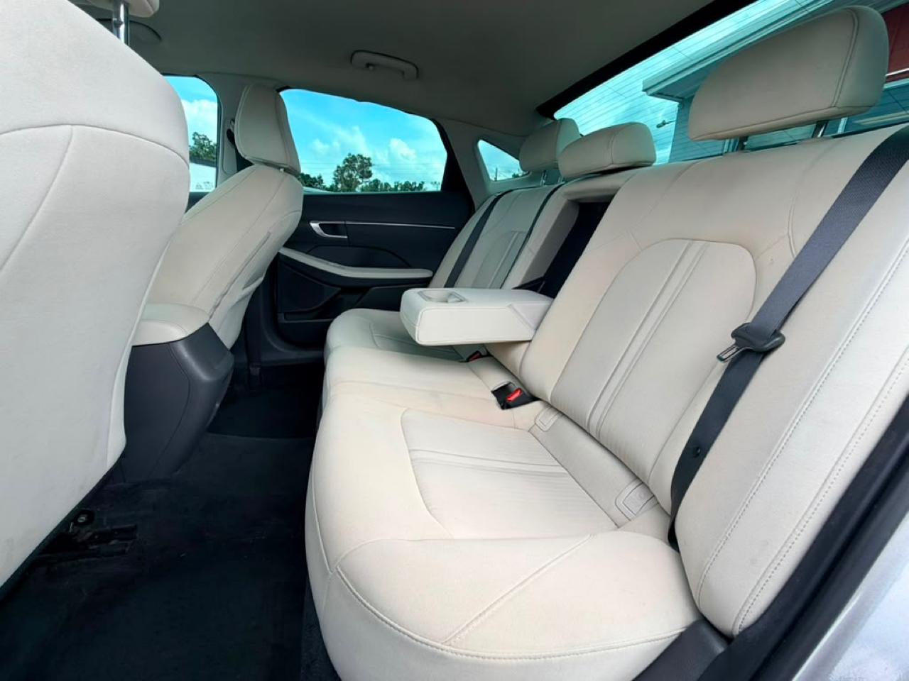 Hyundai Sonata SEL 2021
