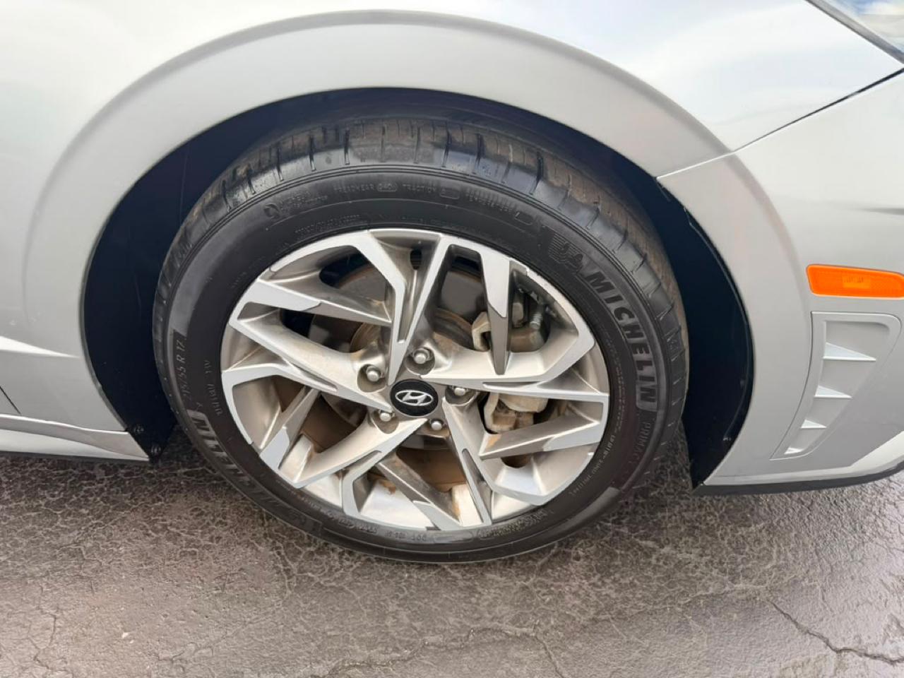 Hyundai Sonata SEL 2021