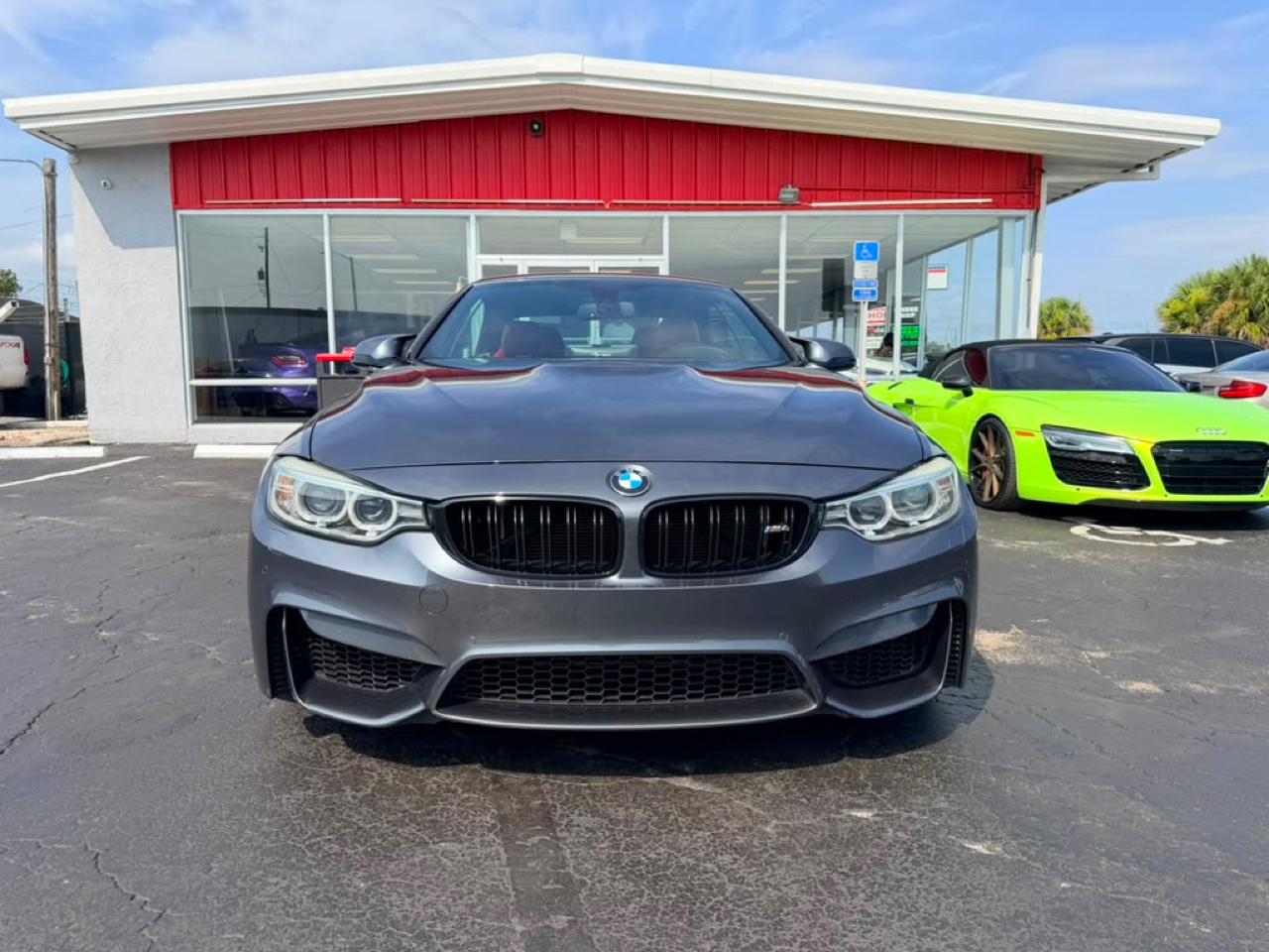 BMW M4 Convertible 2015