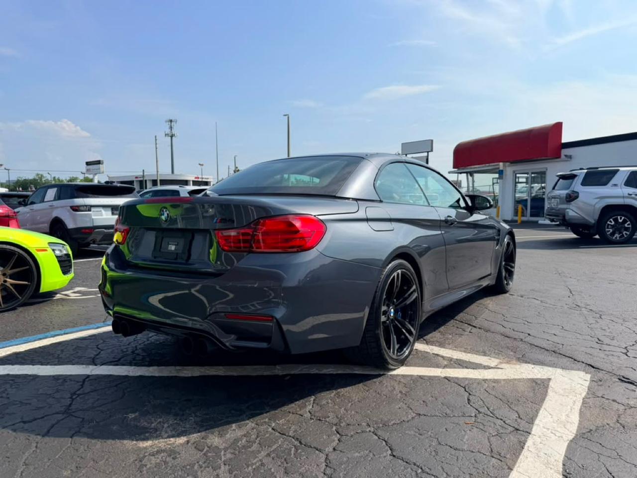 BMW M4 Convertible 2015