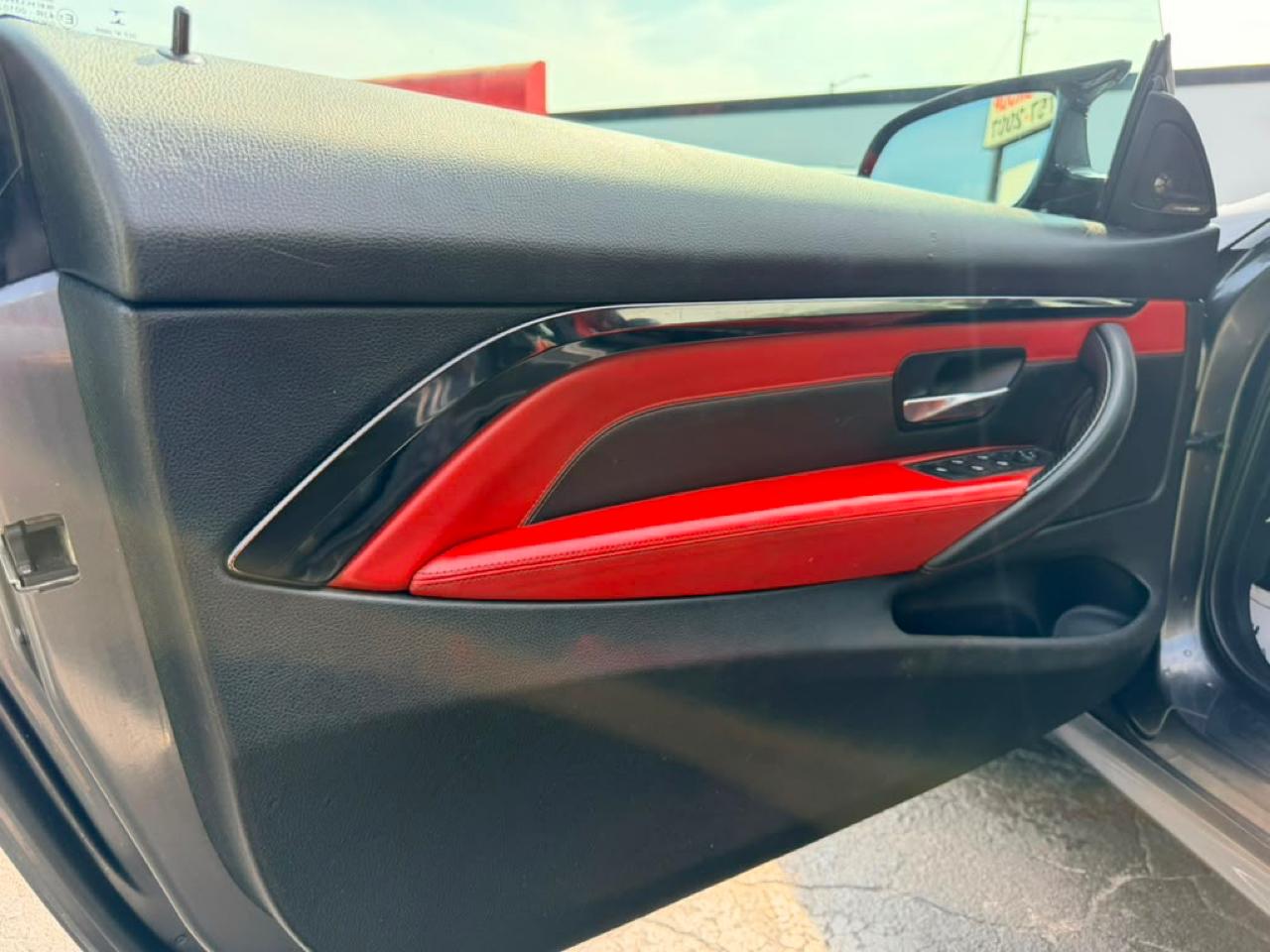 BMW M4 Convertible 2015
