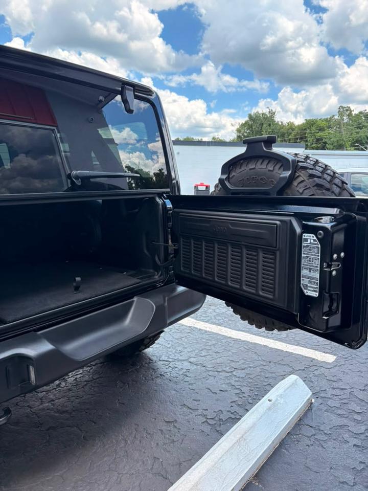 Jeep Wrangler Unlimited Sport 2021