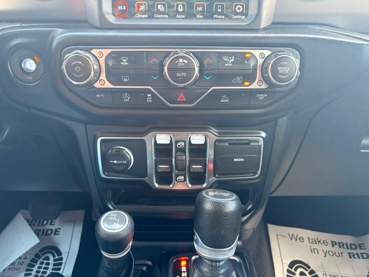 Jeep Wrangler Unlimited Sport 2021