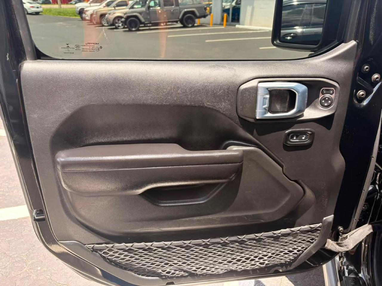 Jeep Wrangler Unlimited Sport 2021