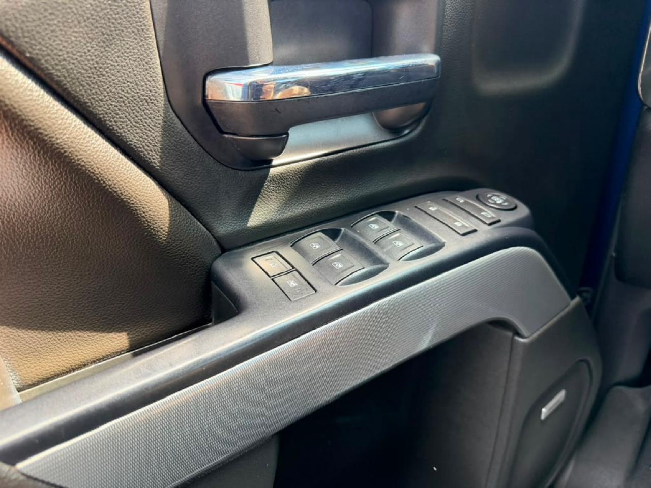 Chevrolet Silverado 1500 LT Crew Cab 4WD 2018