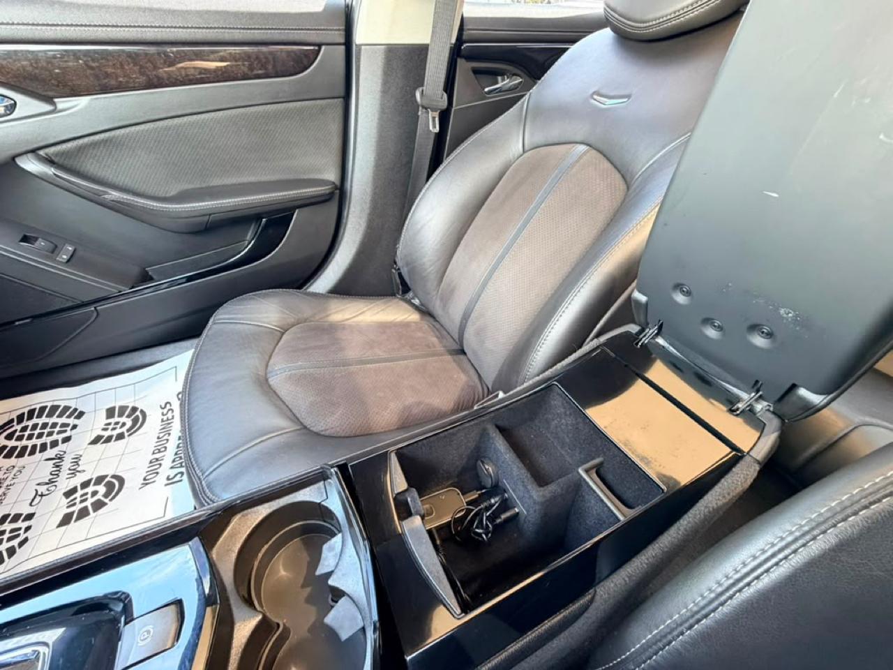 Cadillac CTS V Sedan 2014