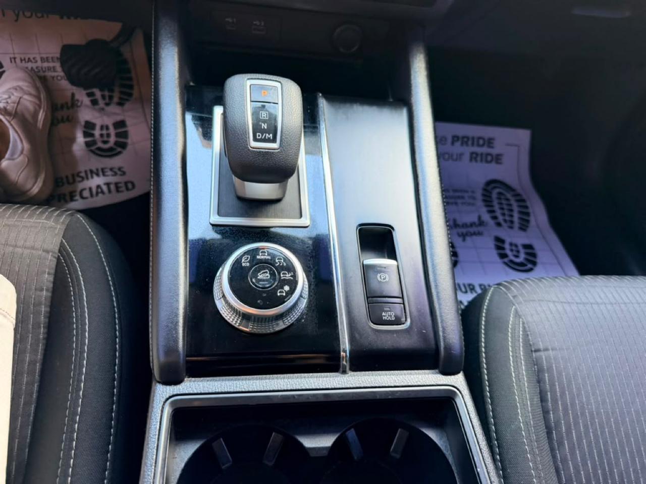 Mitsubishi Outlander ES 2WD 2022
