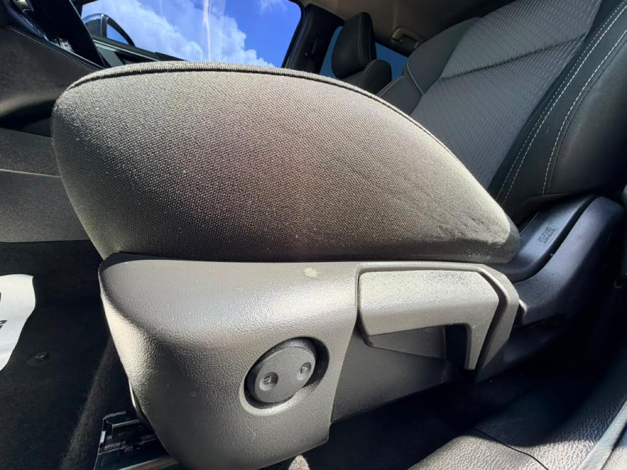 Mitsubishi Outlander ES 2WD 2022