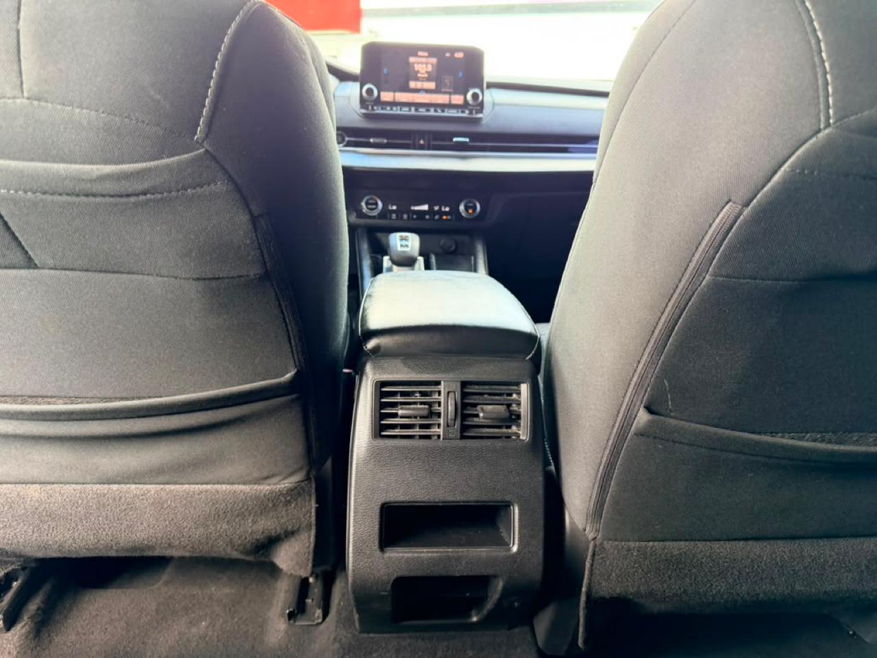 Mitsubishi Outlander ES 2WD 2022