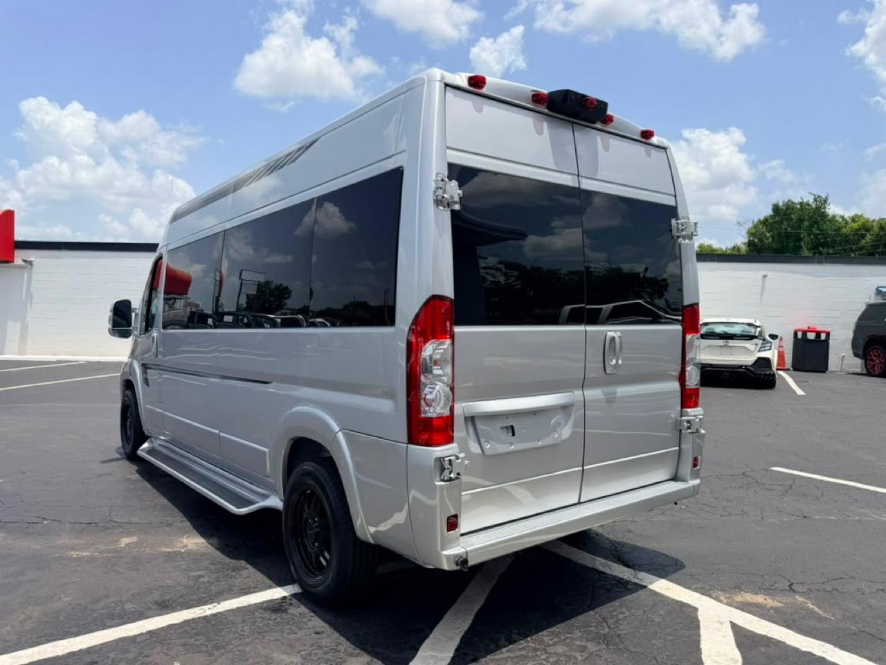 RAM Promaster 2500 High Roof Window Van 2023