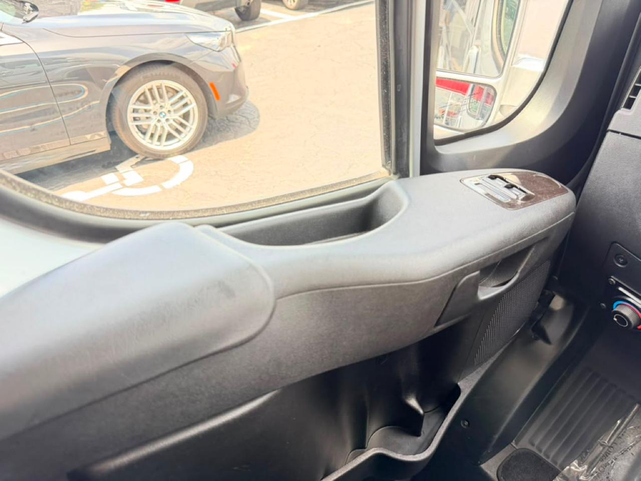 RAM Promaster 2500 High Roof Window Van 2023
