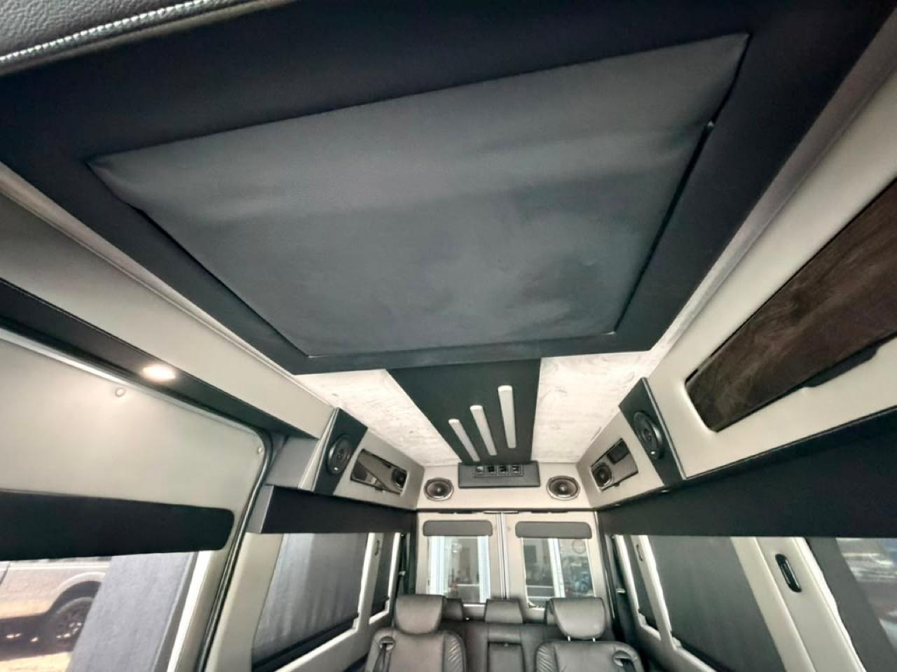 RAM Promaster 2500 High Roof Window Van 2023