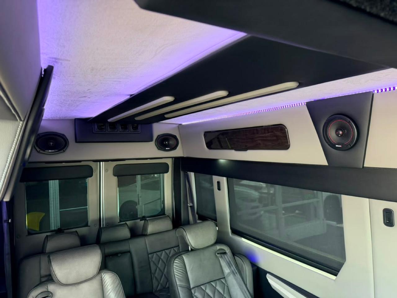 RAM Promaster 2500 High Roof Window Van 2023