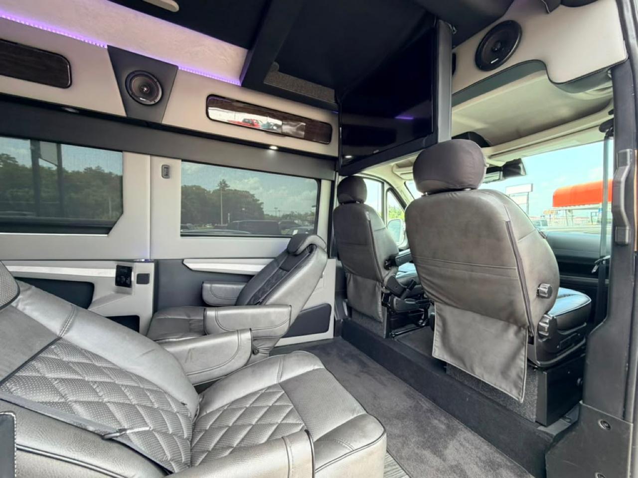 RAM Promaster 2500 High Roof Window Van 2023