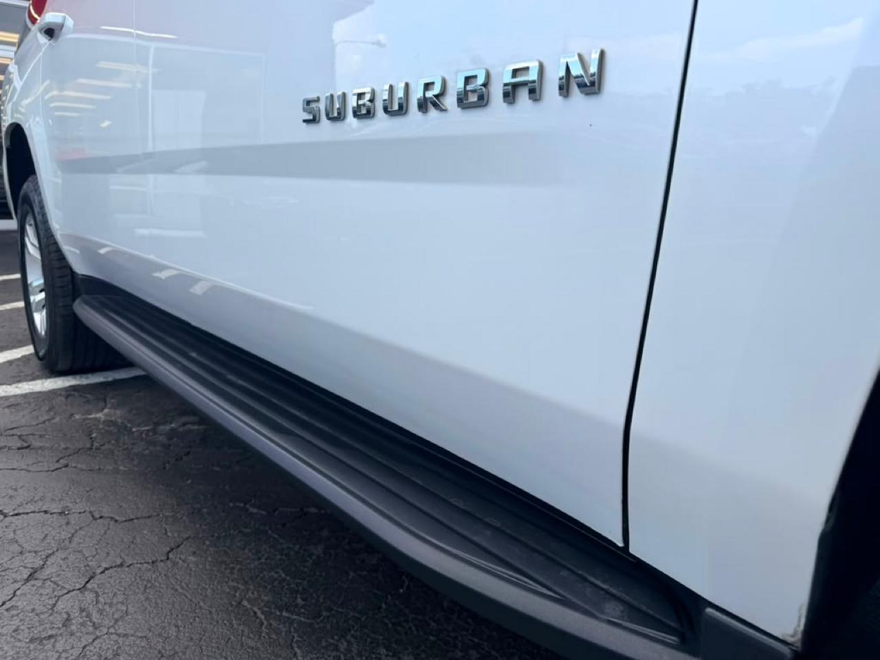 Chevrolet Suburban LT 2WD 2017