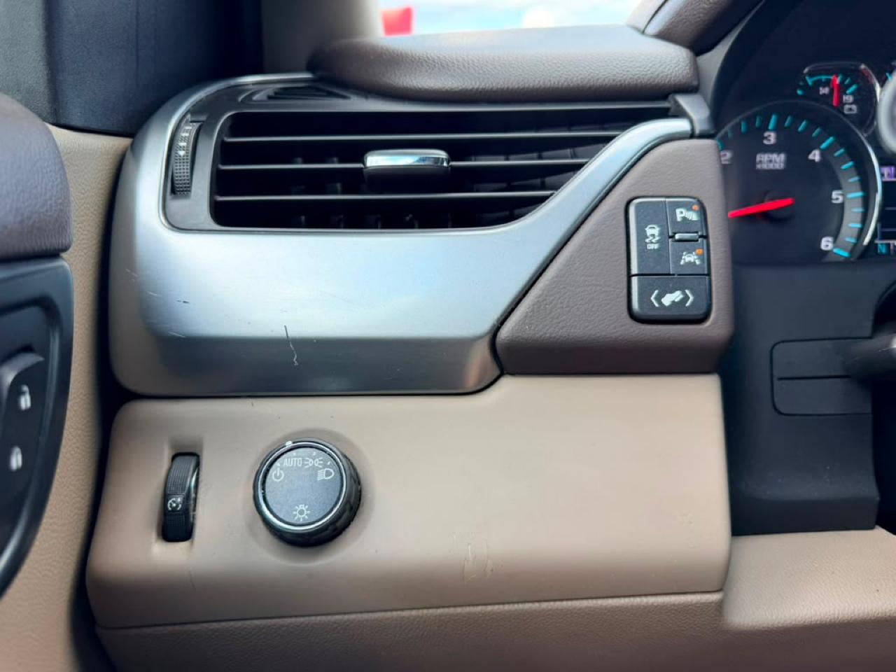 Chevrolet Suburban LT 2WD 2017