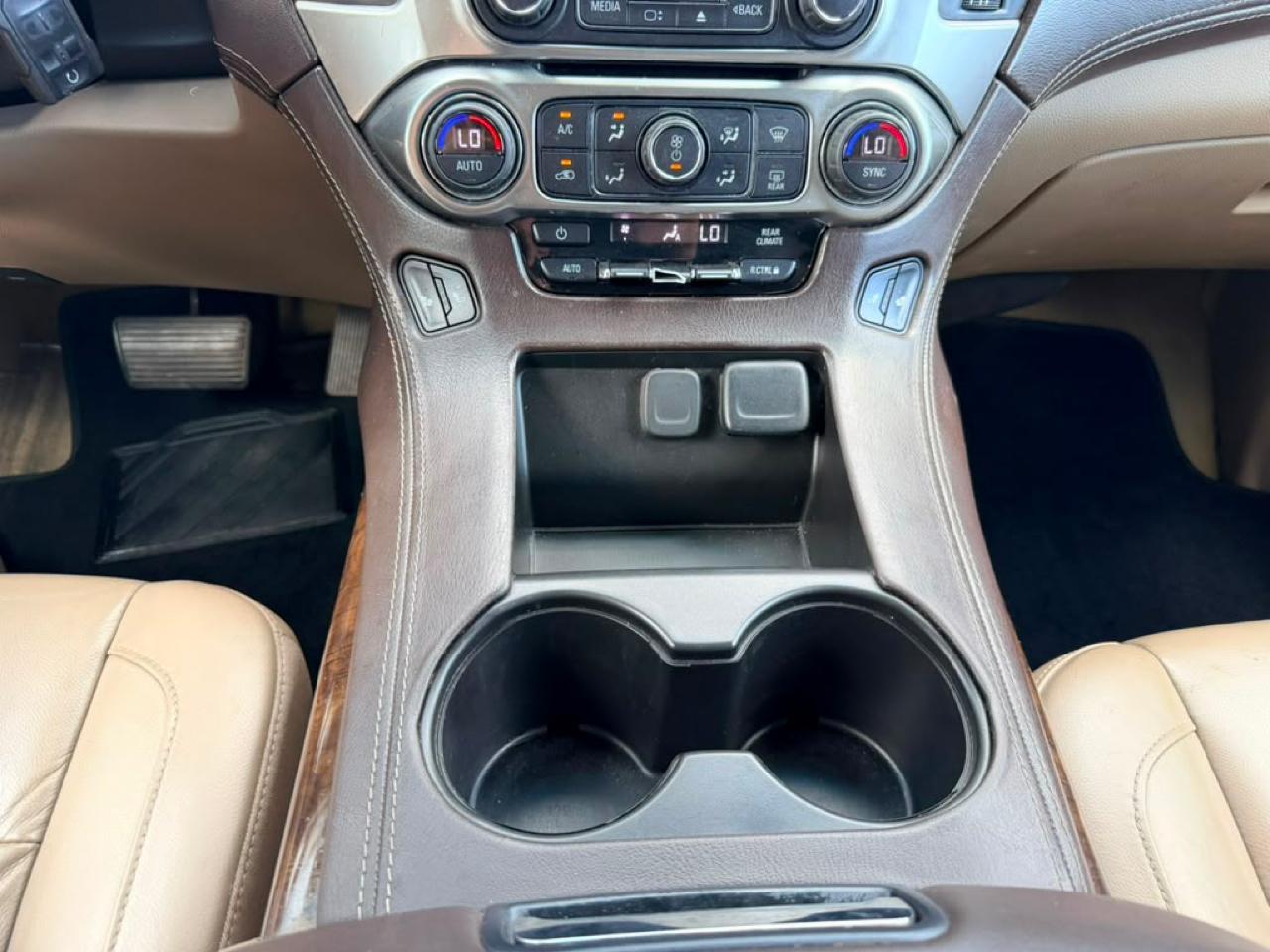 Chevrolet Suburban LT 2WD 2017