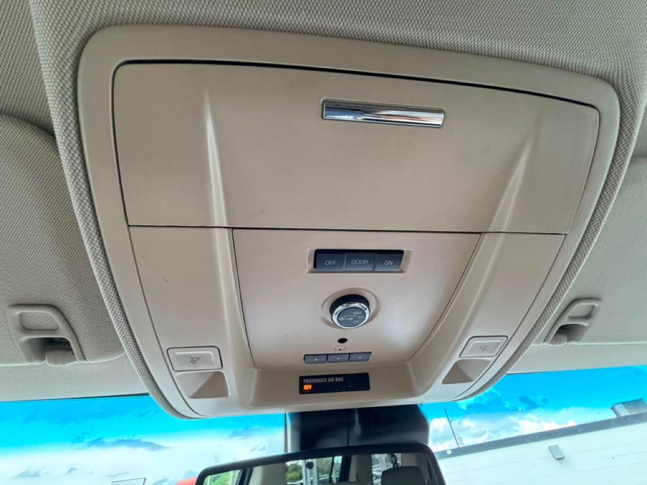 Chevrolet Suburban LT 2WD 2017