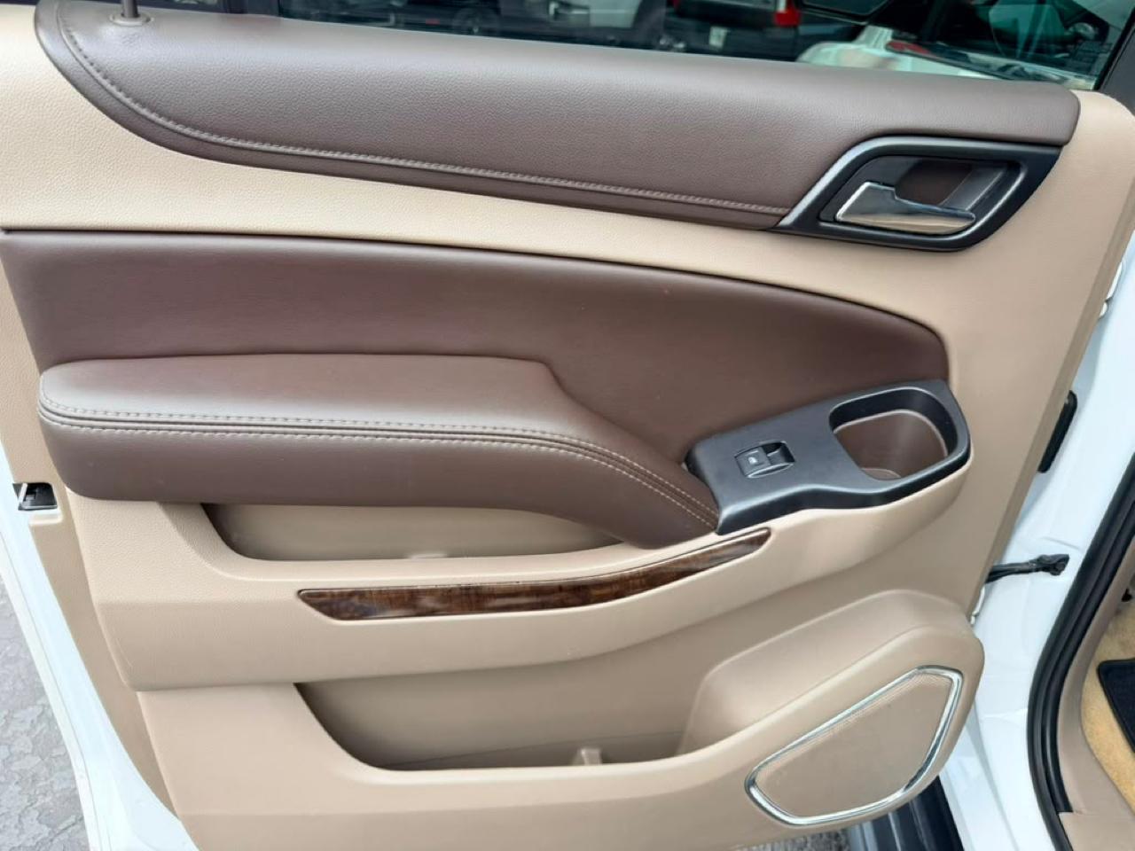 Chevrolet Suburban LT 2WD 2017