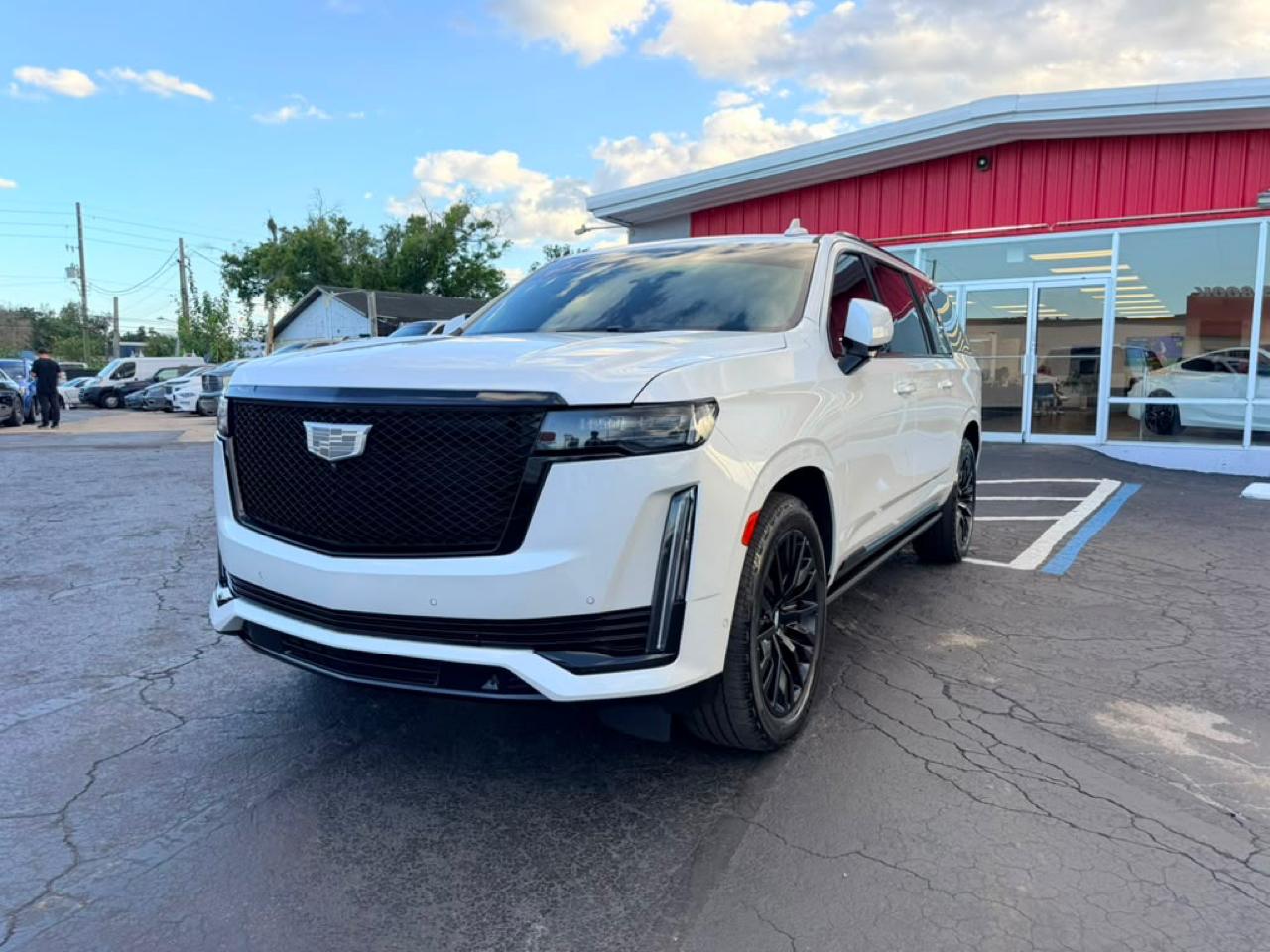 Cadillac Escalade ESV Sport Platinum AWD 2021