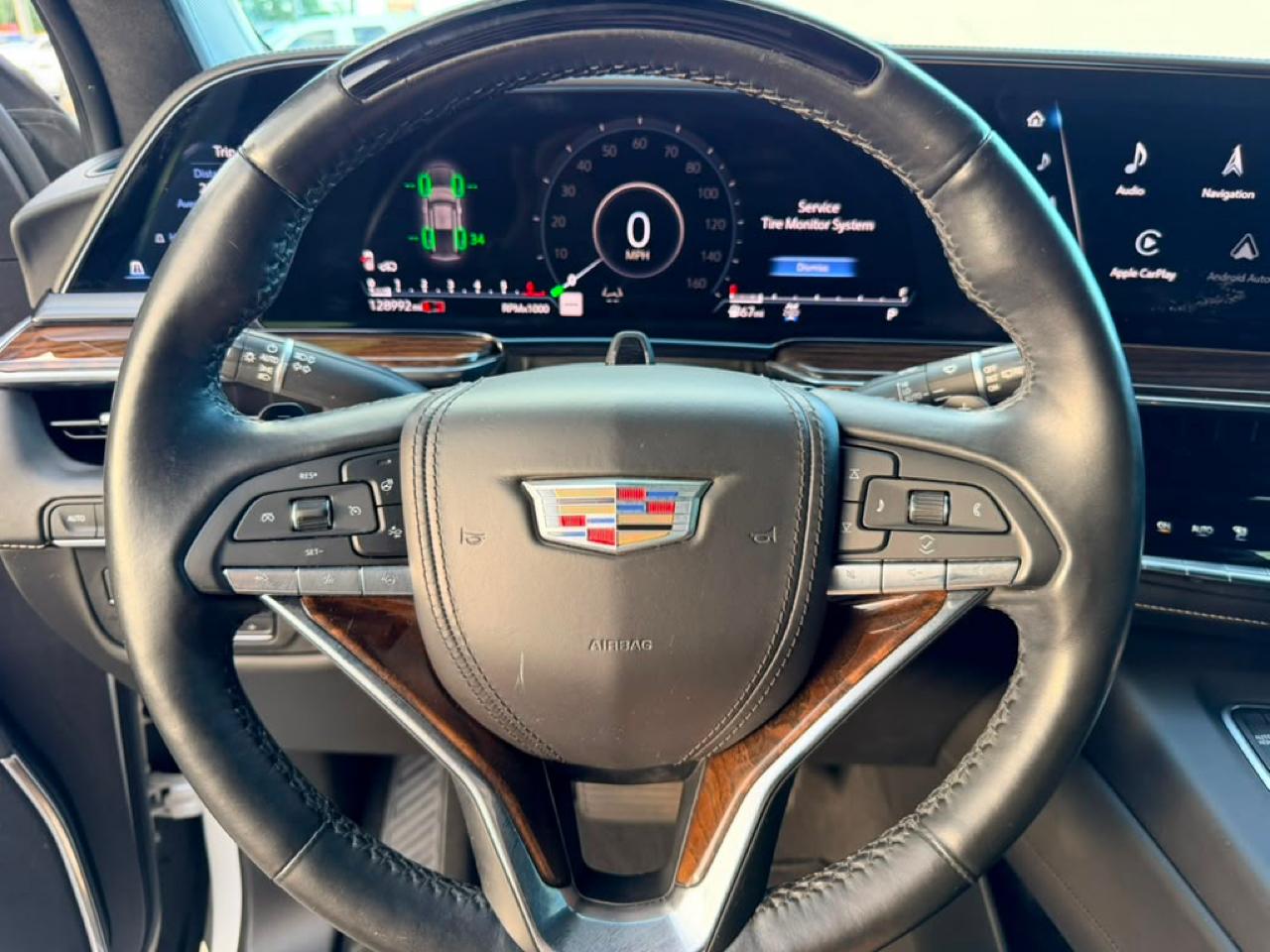 Cadillac Escalade ESV Sport Platinum AWD 2021