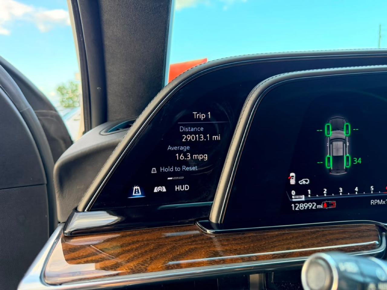 Cadillac Escalade ESV Sport Platinum AWD 2021