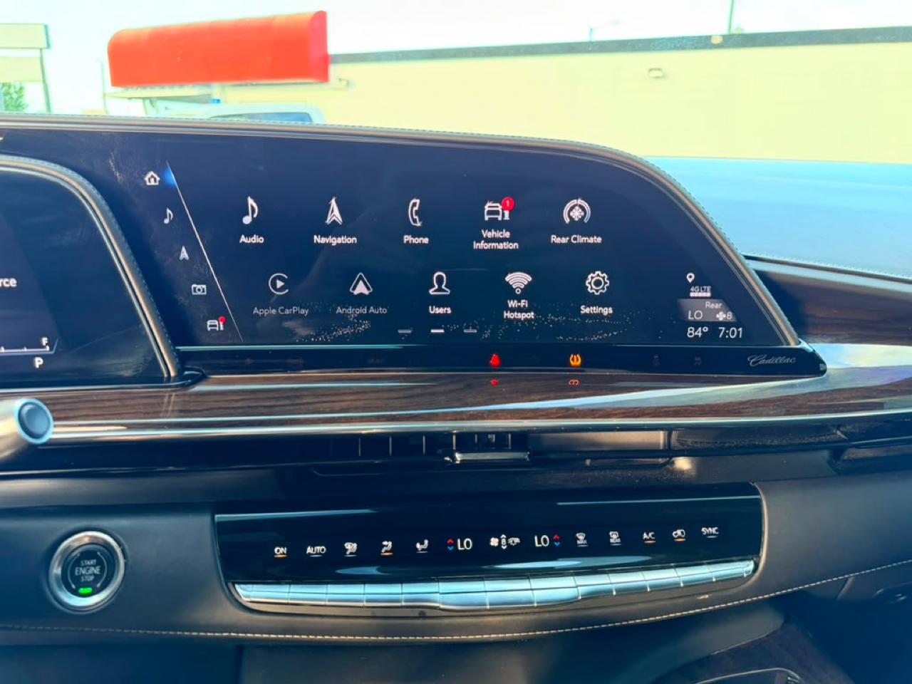 Cadillac Escalade ESV Sport Platinum AWD 2021