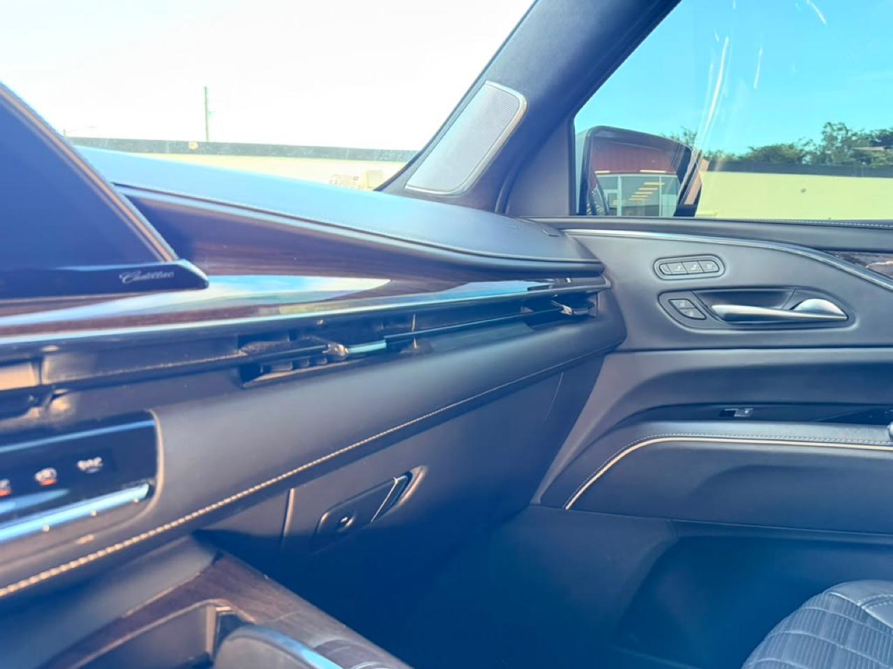 Cadillac Escalade ESV Sport Platinum AWD 2021