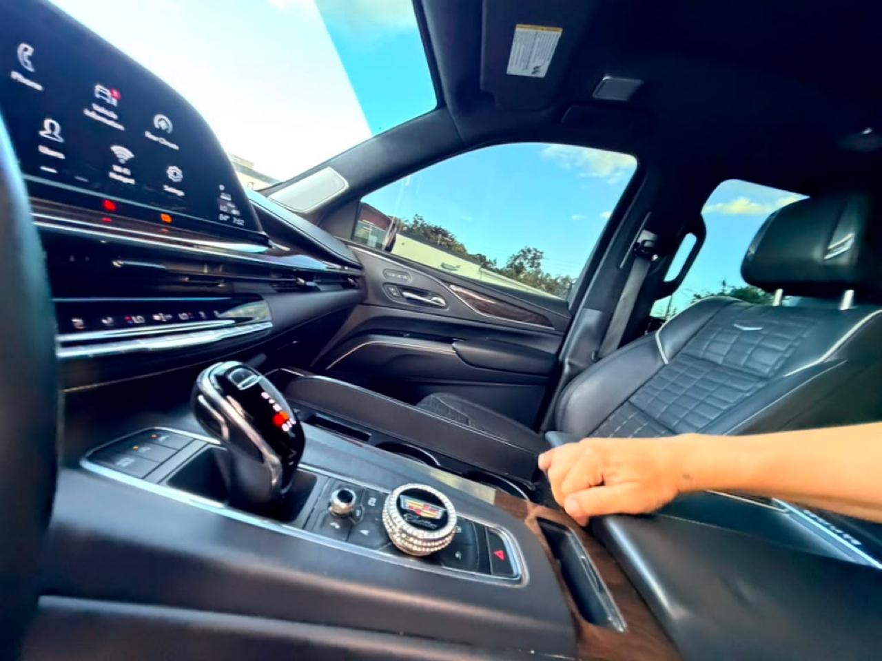 Cadillac Escalade ESV Sport Platinum AWD 2021