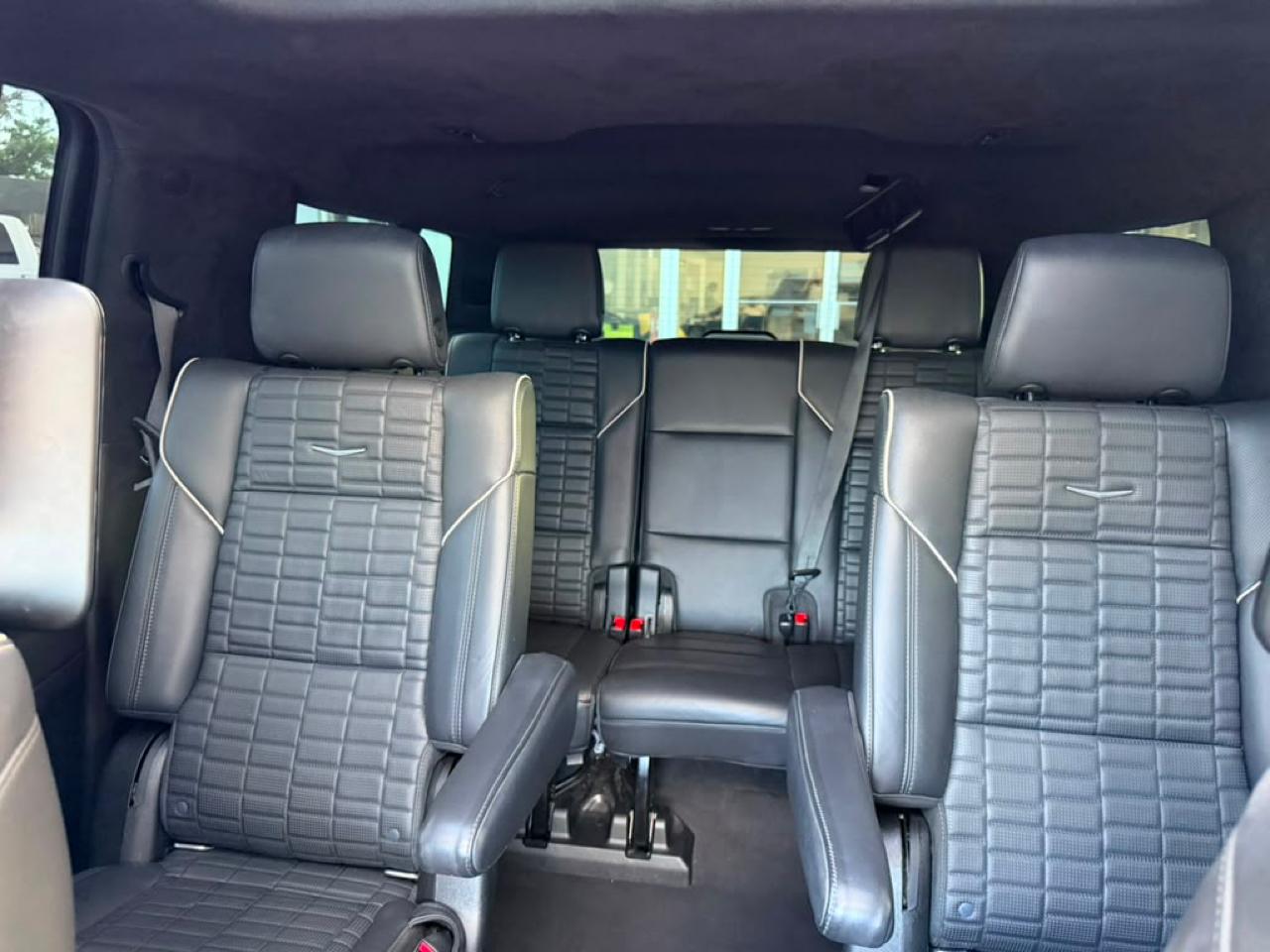 Cadillac Escalade ESV Sport Platinum AWD 2021