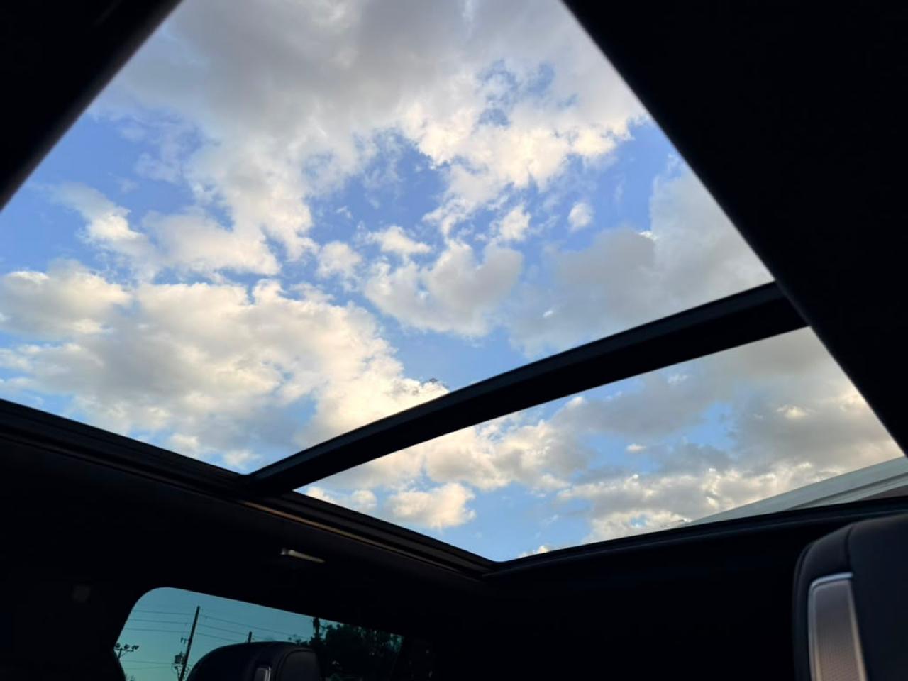 Cadillac Escalade ESV Sport Platinum AWD 2021