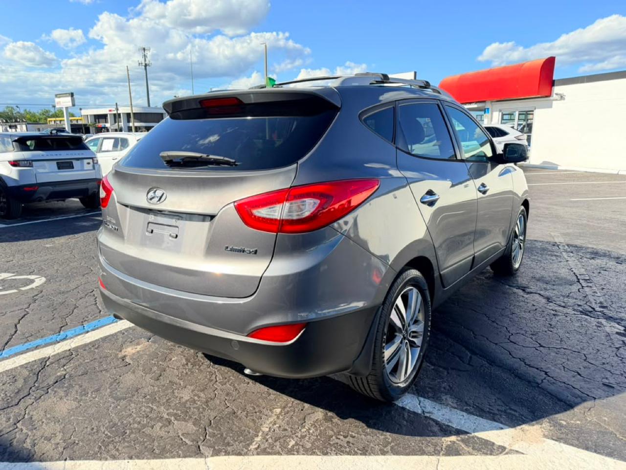 Hyundai Tucson SE FWD 2015
