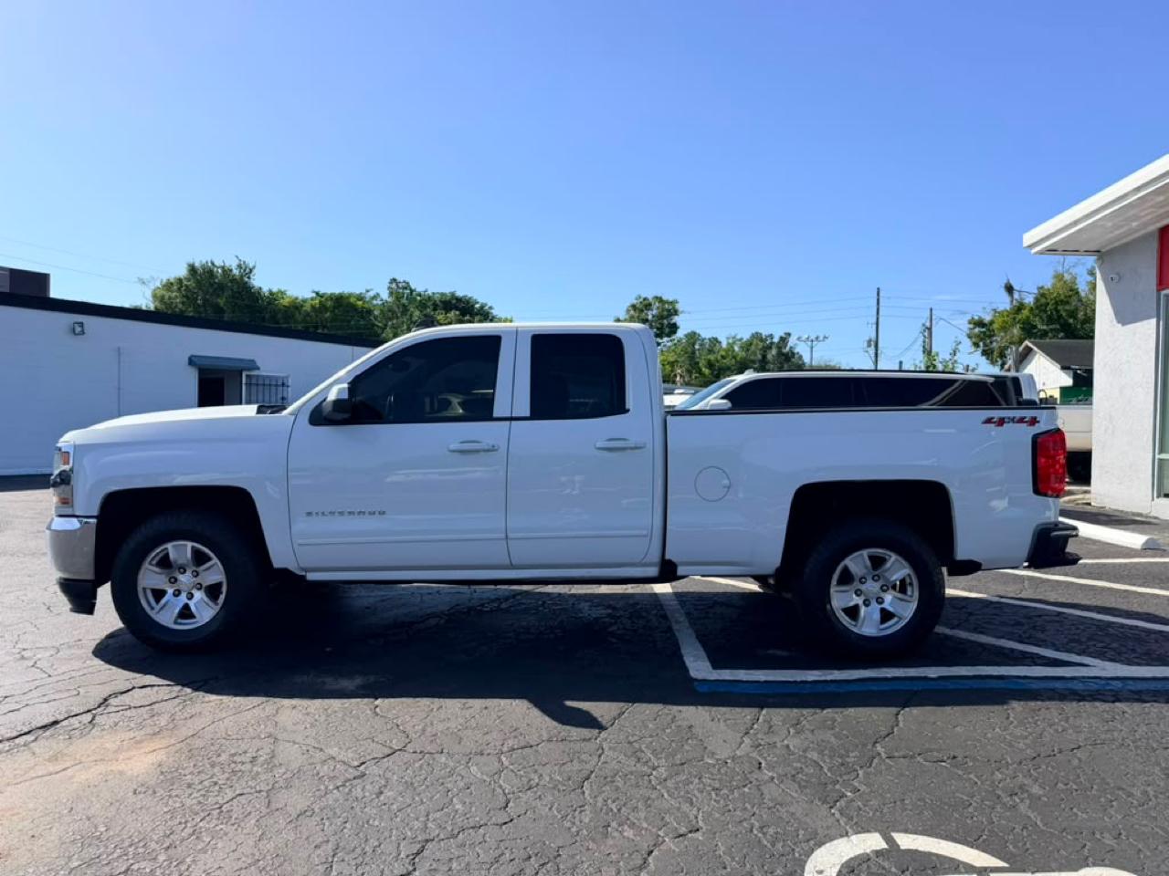 Chevrolet Silverado 1500 LT Double Cab 4WD 2018