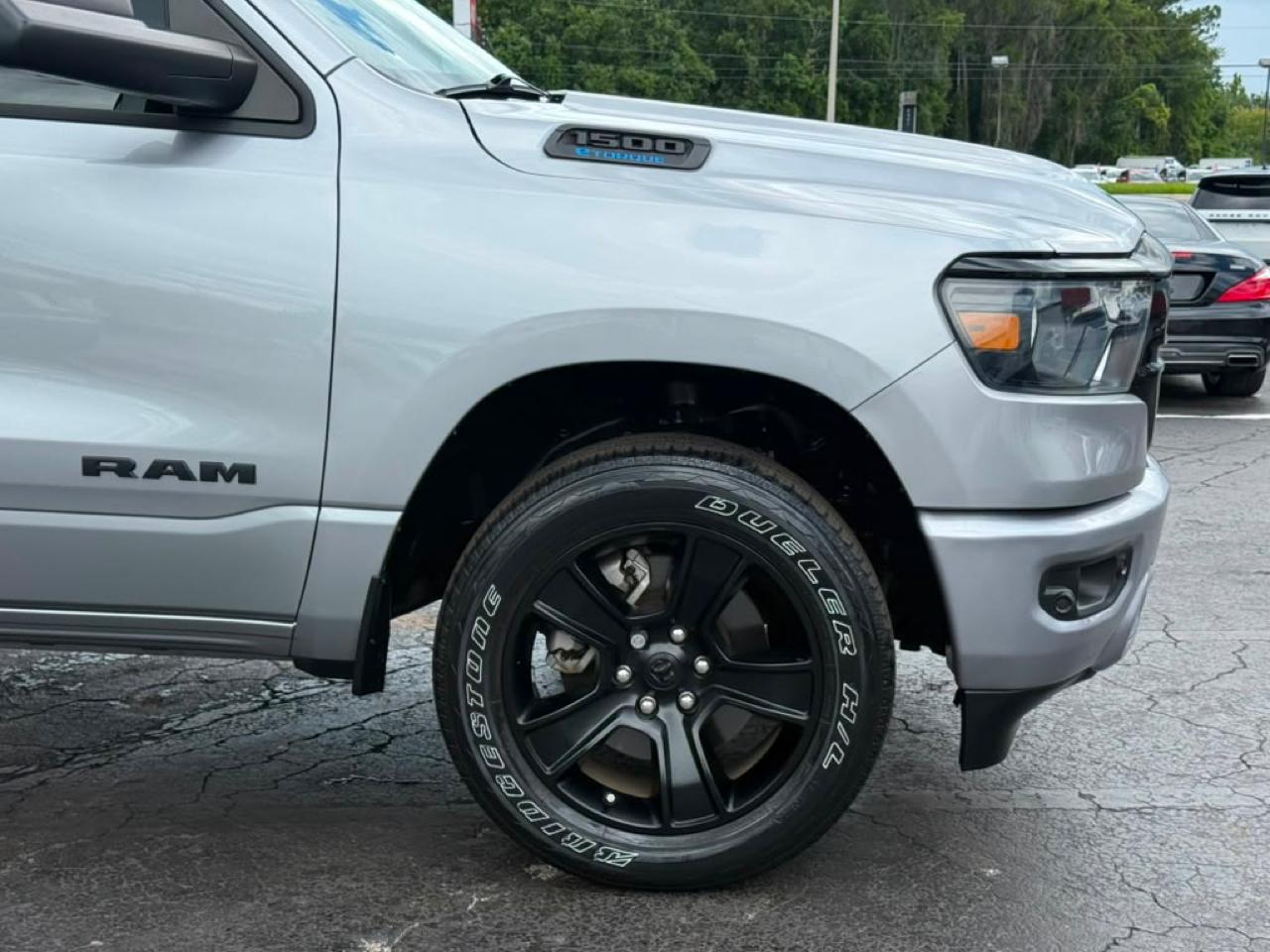 RAM 1500 Big Horn Crew Cab SWB 4WD 2023