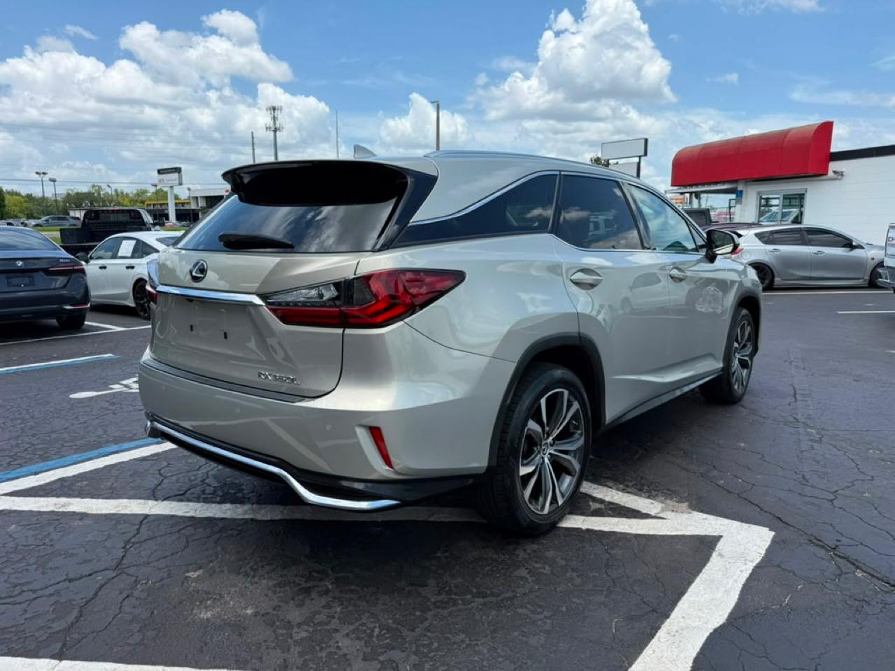 Lexus RX 350L FWD 2020