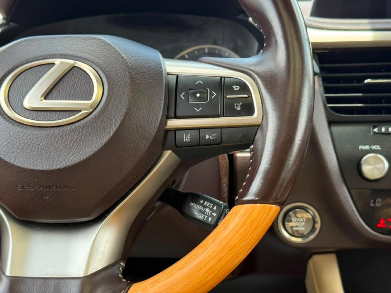 Lexus RX 350L FWD 2020
