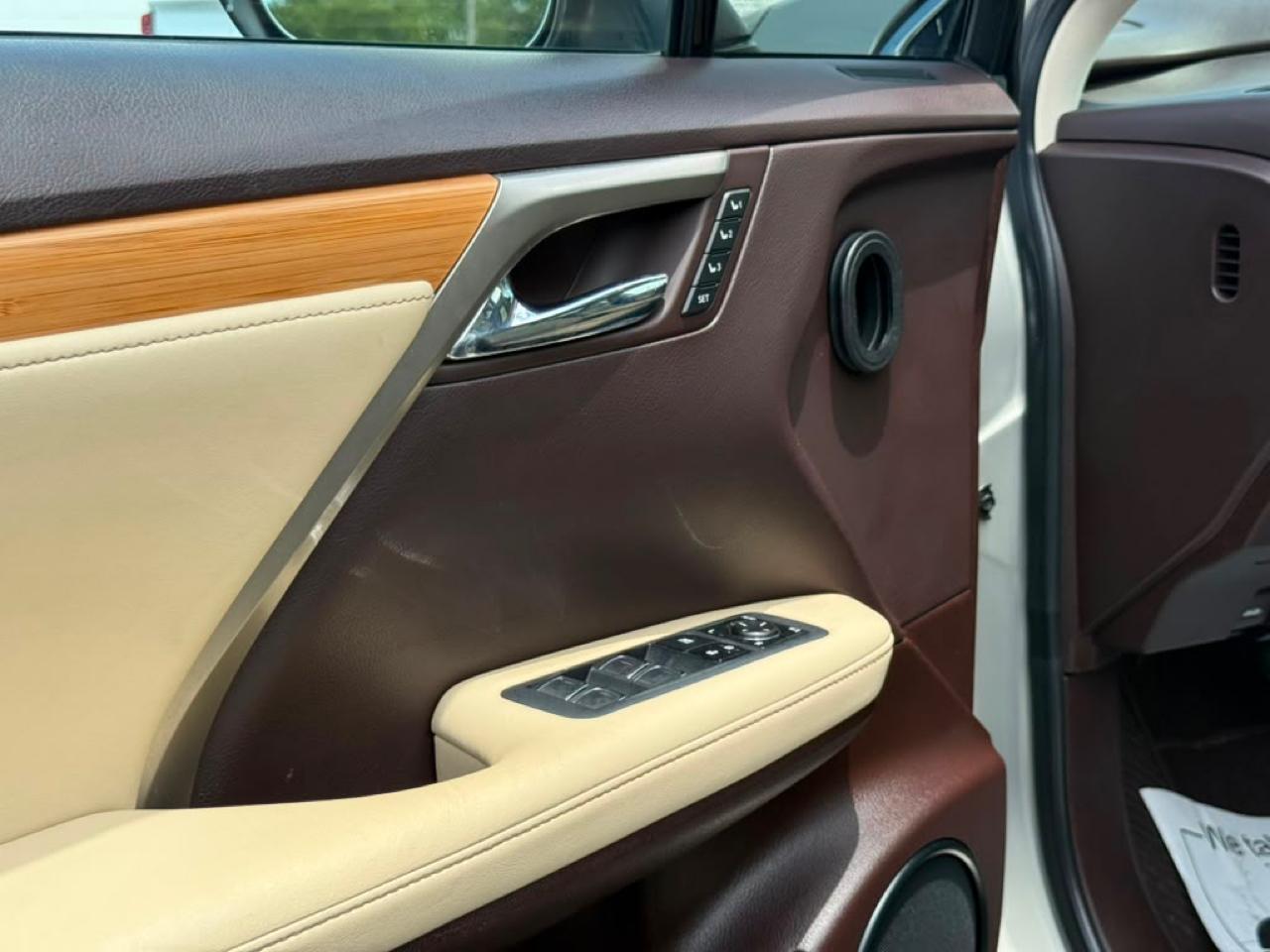 Lexus RX 350L FWD 2020
