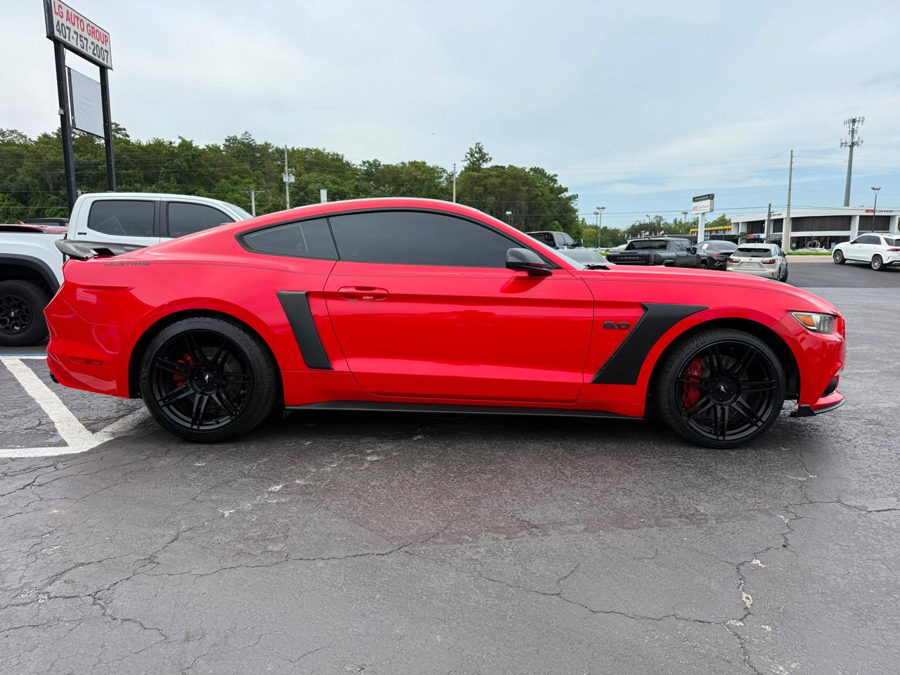 Ford Mustang GT Premium Coupe 2016