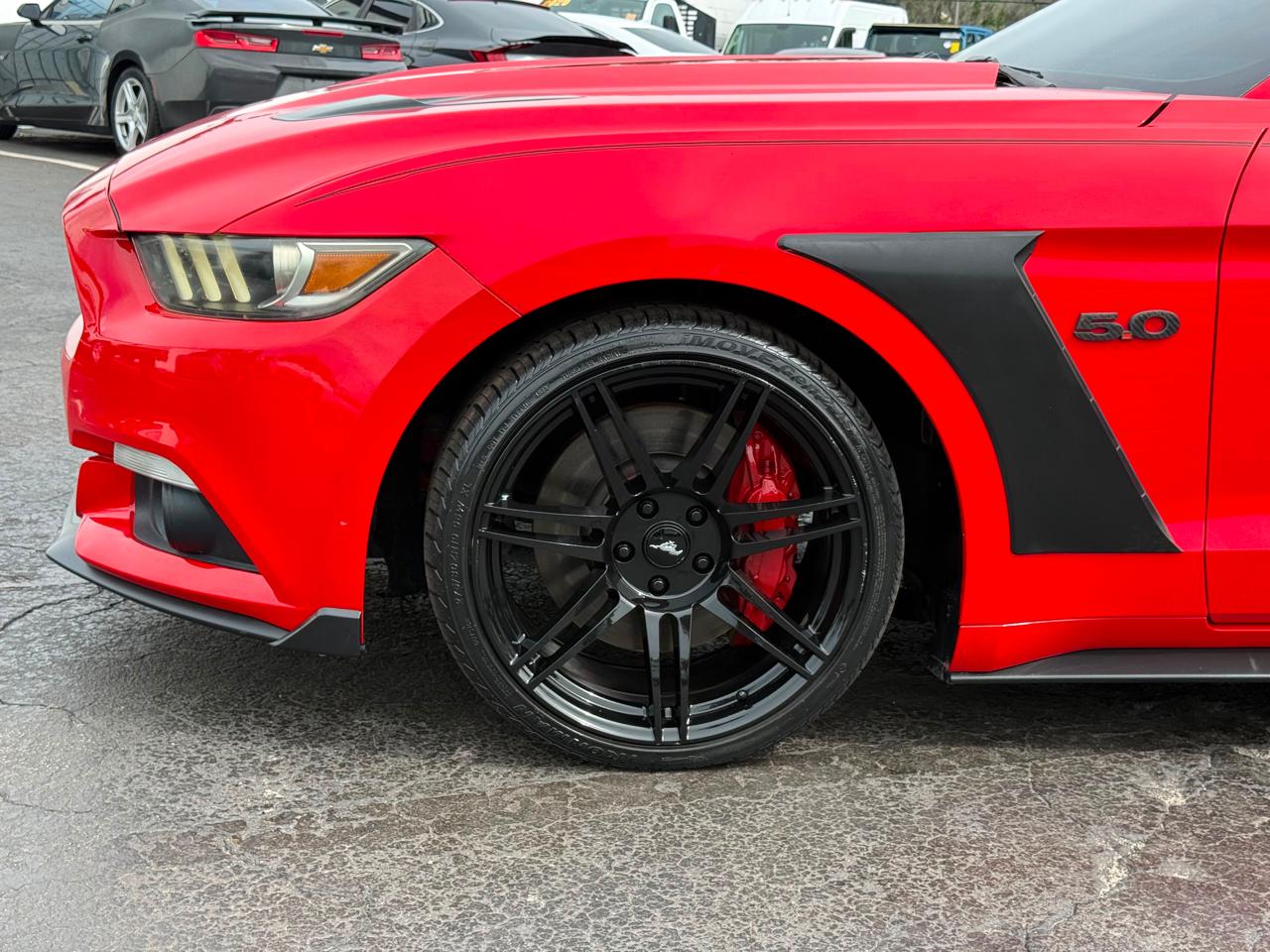 Ford Mustang GT Premium Coupe 2016