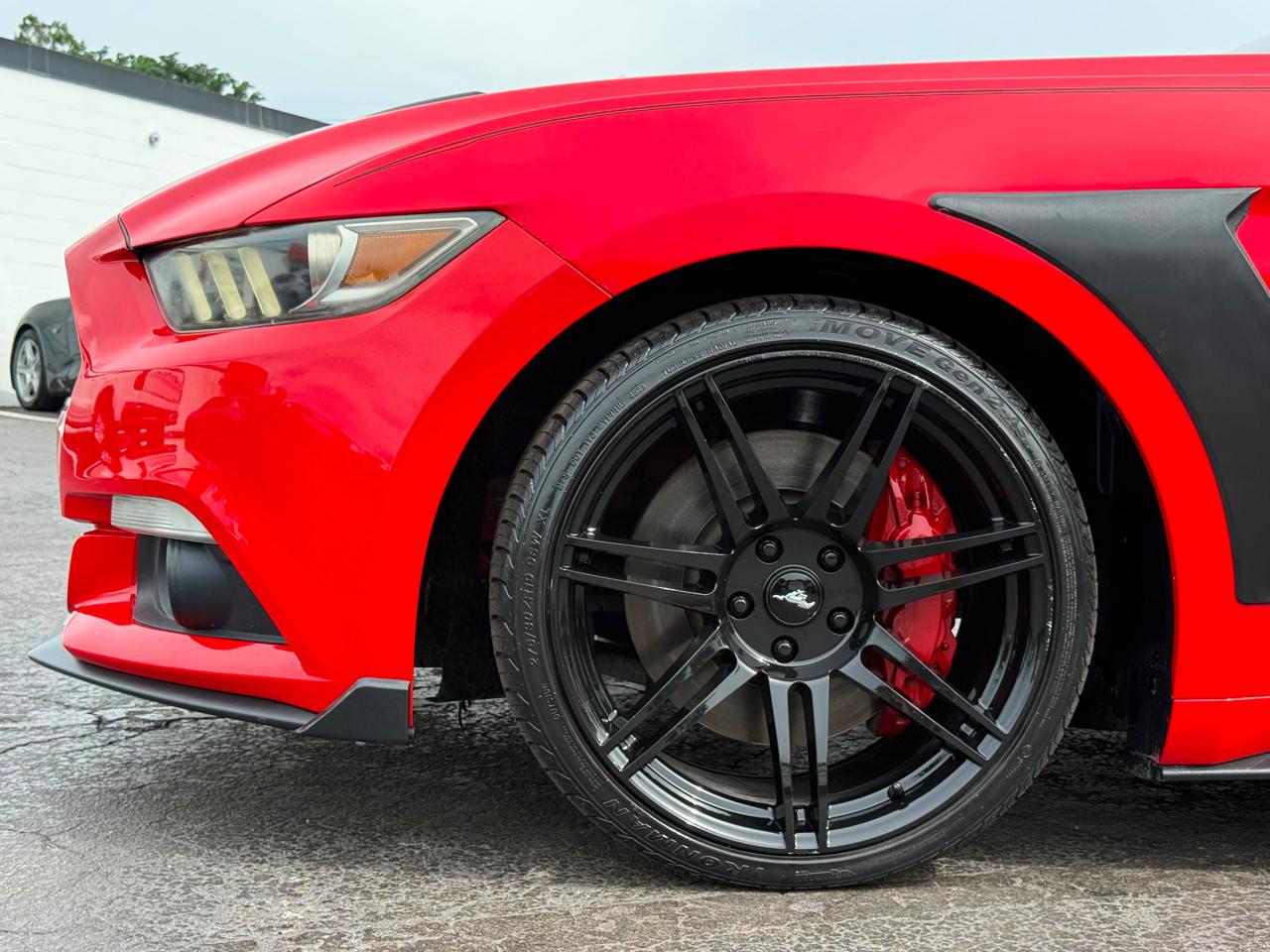 Ford Mustang GT Premium Coupe 2016