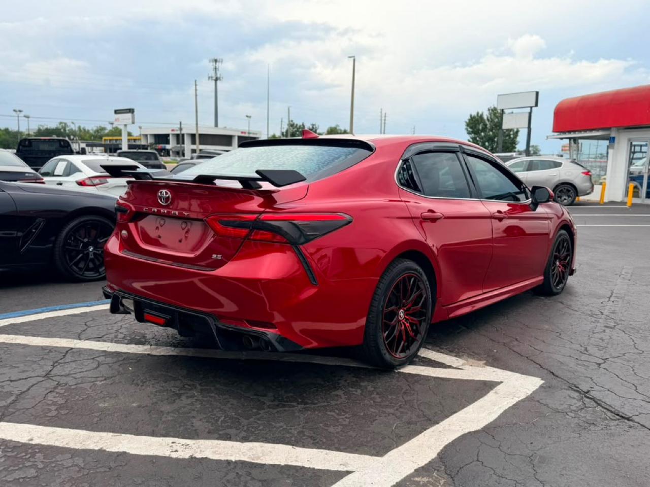 Toyota Camry SE 2020