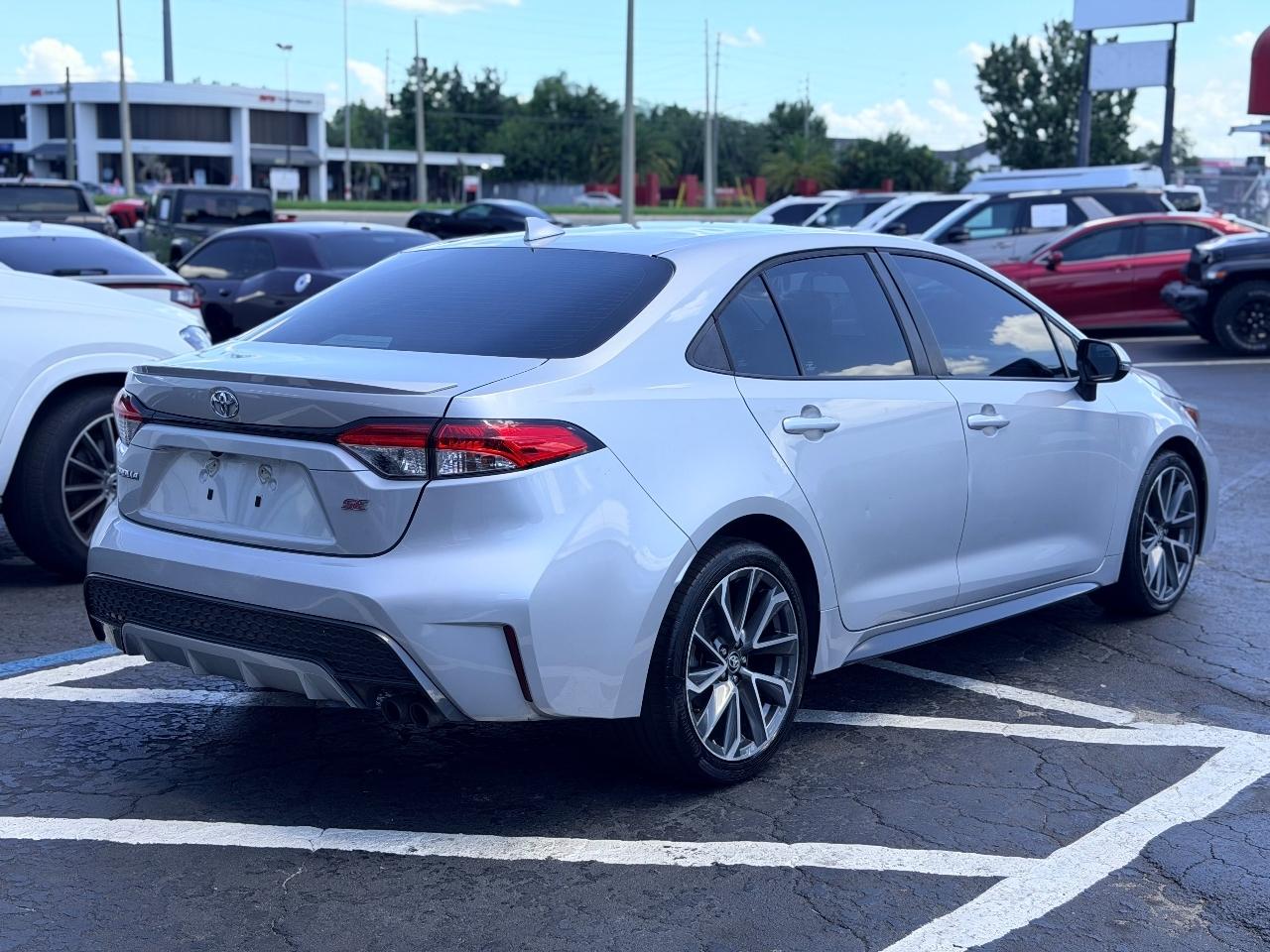 Toyota Corolla SE 2021