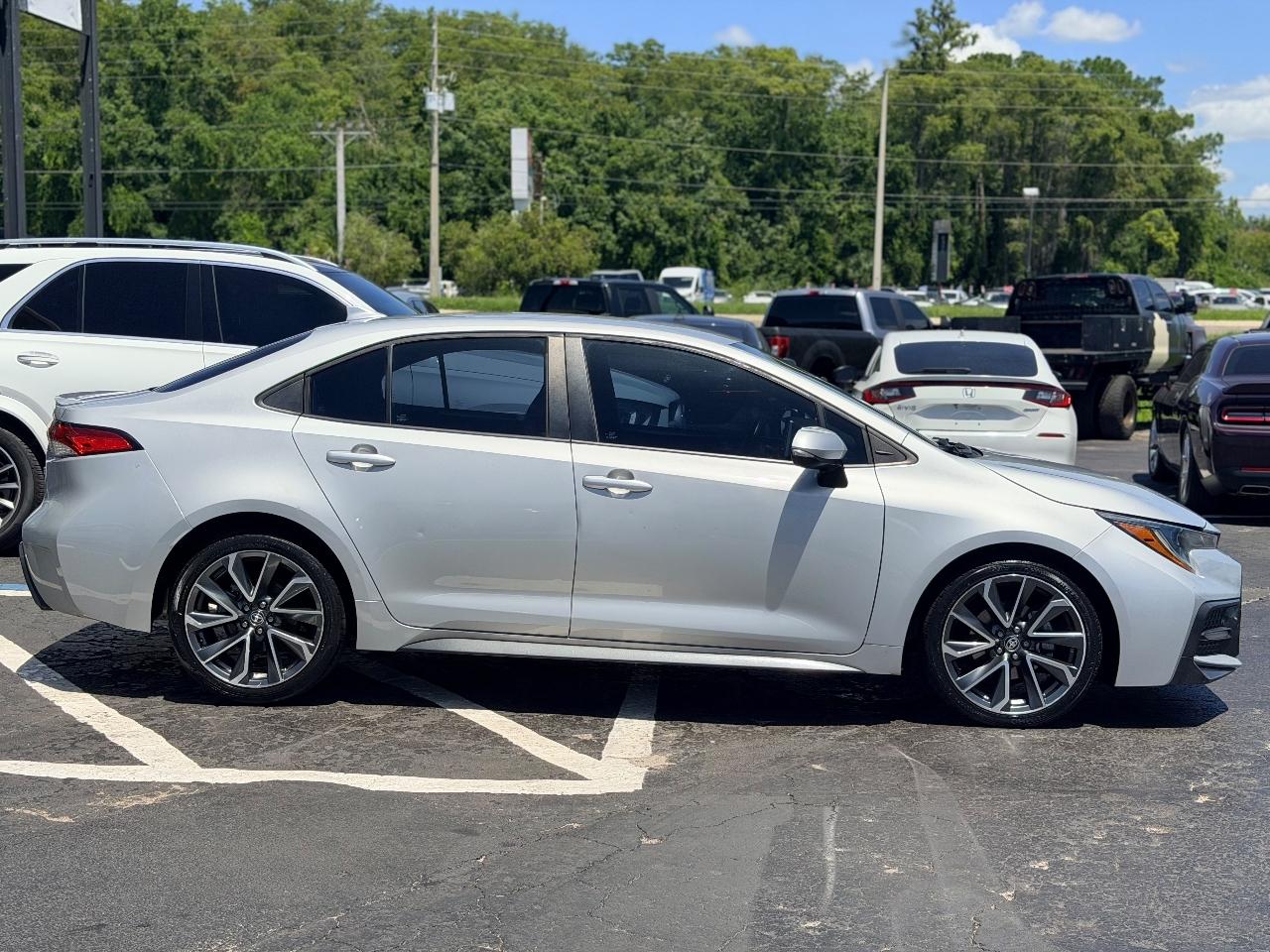 Toyota Corolla SE 2021