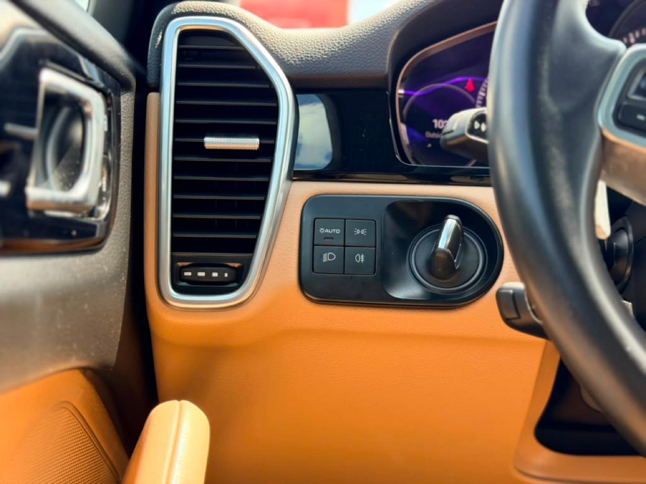 Porsche Cayenne Base 2023