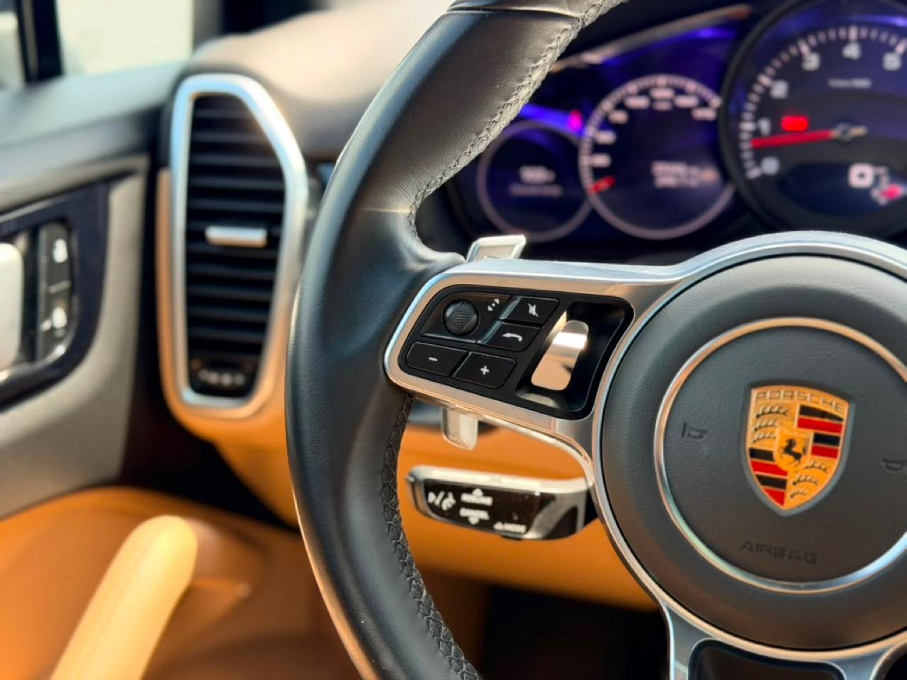 Porsche Cayenne Base 2023
